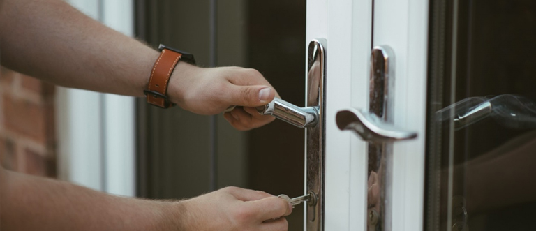 24 hour key locksmith Loomis